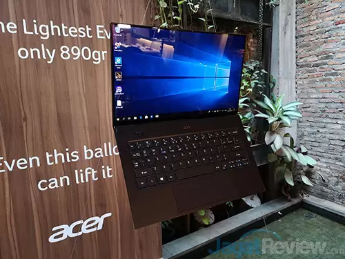 Acer Rilis Laptop Layar 14 Inci Bodi 12 Inci dengan Bobot di Bawah 900 Gram 2 Acer Swift 2019 Launch 02