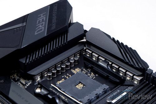 Hands-On Motherboard ASUS Crosshair VIII Hero (Wi-Fi) 16 ASUS ROG Crosshair VIII Hero WiFi 20