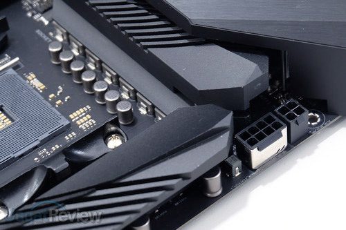Hands-On Motherboard ASUS Crosshair VIII Hero (Wi-Fi) 17 ASUS ROG Crosshair VIII Hero WiFi 29