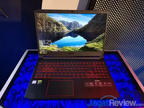 Acer Indonesia Rilis Predator Helios 700 yang Dapat di Overclock Hanya dengan Menggeser Keyboard 6 Acer Helios Nitro 9th Gen Launch 06