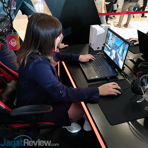 HP Indonesia Rilis Omen X 2S, Laptop Gaming Dua Layar Pertama di Dunia 3 HP Gaming Laptop 2019 Launch 03