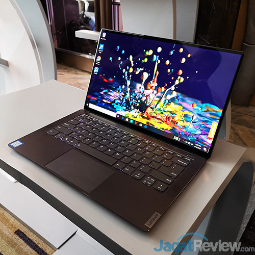Lenovo Indonesia Rilis Laptop Tipis & Ringan Yoga S940 dengan Kamera Canggih 2 Lenovo Yoga S940 Launch 201908 02