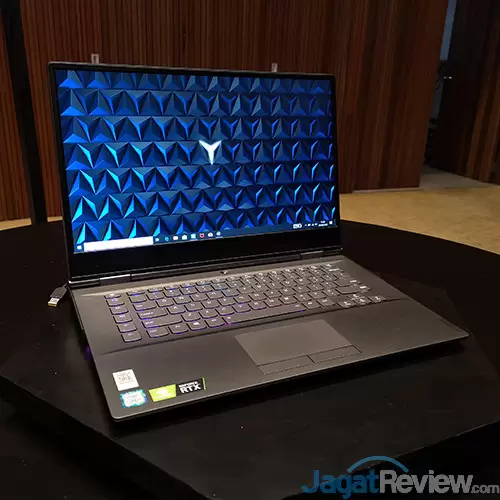 Mulai dari 11 Juta Rupiah, Lenovo Indonesia Rilis Lini Terbaru Laptop Gaming 2019 Mereka 5 Lenovo Legion IdeaPad Gaming 2019 Launch 05