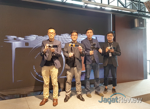 Dibanderol Rp 10 jutaan, Fujifilm X-A7 Resmi Hadir di Indonesia 1 X A7 002