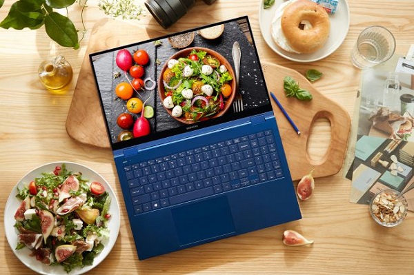 Samsung Kenalkan Dua Laptop  Galaxy Book