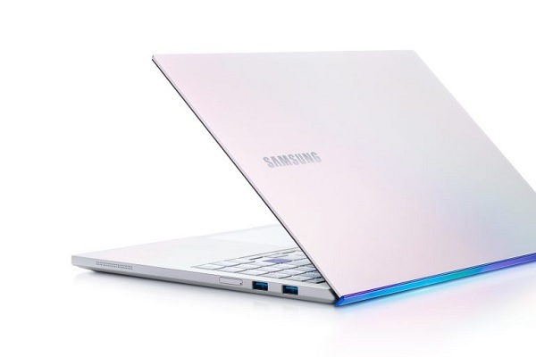 Samsung Kenalkan Dua Laptop  Galaxy Book Ion