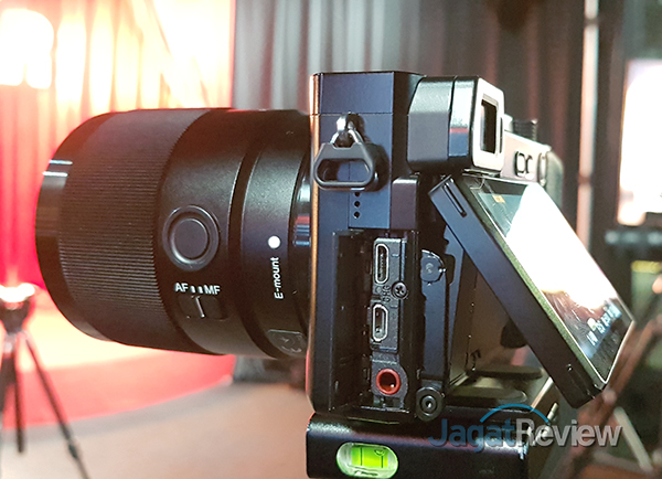 Dibanderol Rp 12 Jutaan, Sony Rilis Alpha 6100 di Indonesia 3 Alpha 6100 04