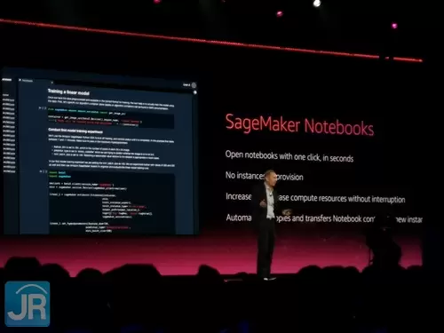 AWS: Bikin AI Jadi Makin Mudah 2 AWS Keynote 15