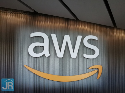 Solusi Machine Learning berbasis Cloud AWS Siap Dukung Transformasi Digital Berbagai Sektor Industri 6 AWS