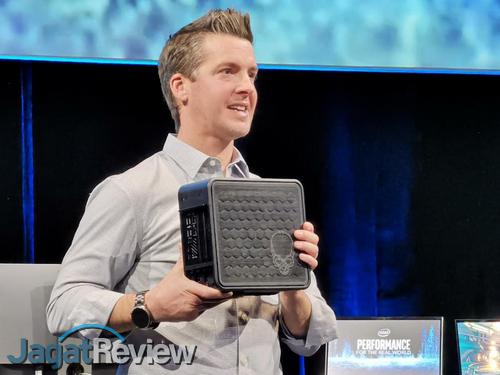 Intel NUC 9 Extreme Kit  1