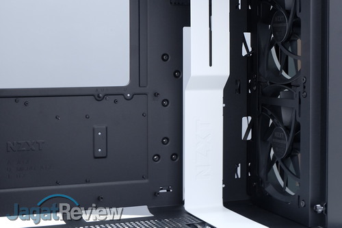 Hands-On Review Casing NZXT H510 Elite 8 DSCF9188R