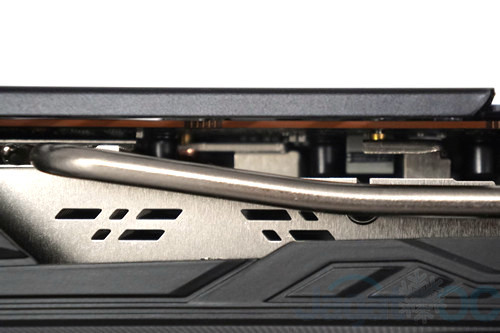 Review AMD Radeon RX 5600 XT : SAPPHIRE PULSE RX 5600 XT 6G GDDR6 8 Sapphire 5600XT DSC05579s