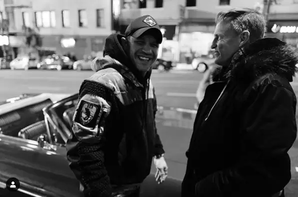 Foto Di Balik Layar Venom 2 Ditunjukkan 23 Tom and Woody