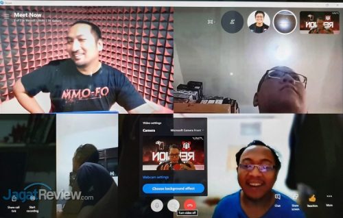 Seperti Zoom, Skype Hadirkan Fitur Custom Background 2 20200424 135655