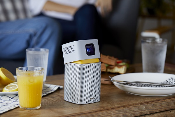 BenQ Luncurkan Proyektor Portabel Seukuran Cangkir Kopi 4 GV1 press release images