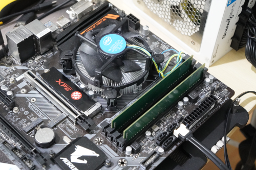 Performance Preview: Ryzen 3 3100 & Ryzen 3 3300X 5 DSC06195s