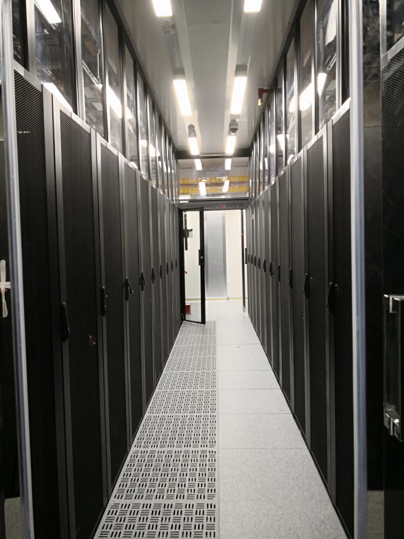 Foto 3 Data center modular prefabrikasi 3 Indonesia di Malang dibangun dalam waktu 40 hari