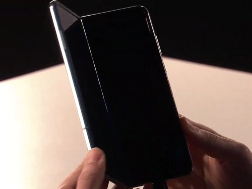 Dibanderol Lebih Murah, Samsung Siapkan Galaxy Fold Lite 28 Galaxy Fold