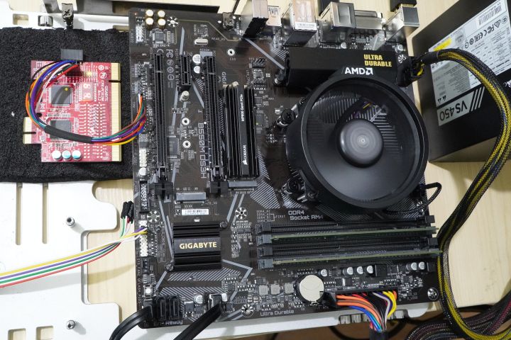 Hands-on (p)review AMD RYZEN 3 PRO 4350G : Renoir APU Desktop 7 4350G 2B RIG
