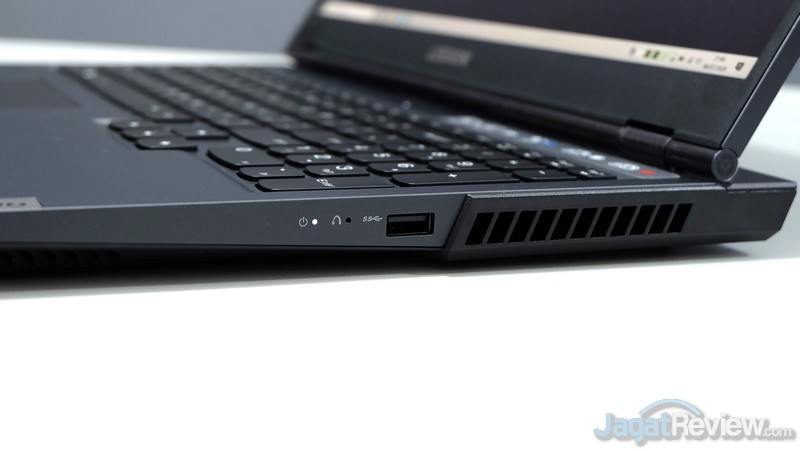 Review Lenovo Legion 5i: Kencang, Dingin, dan Layar Pantone Calibrated 13 DSCF9202