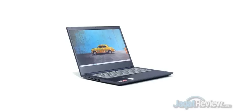 Review IdeaPad Slim 3 - AMD Ryzen 3 4300U 6 DSCF9270