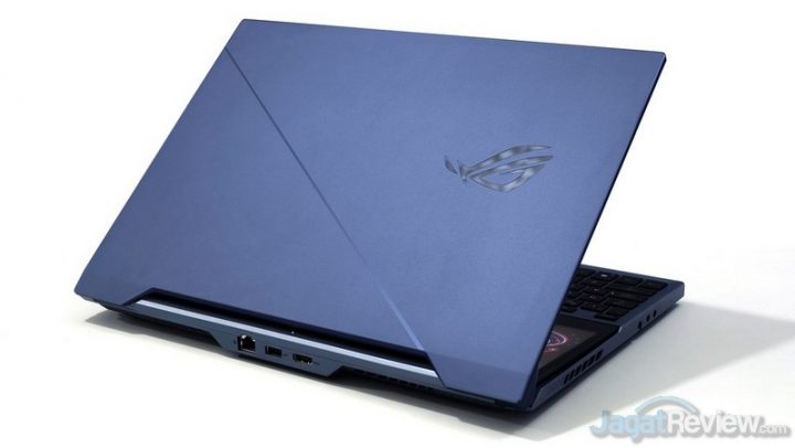 Review ASUS ROG Zephyrus Duo 15 GX550: Laptop Content Creator  DSCF0131