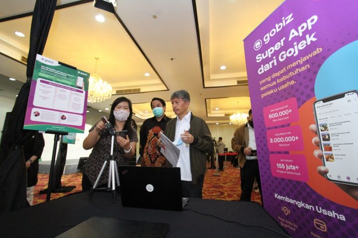 Direct Release: Perkuat Kompetensi Keamanan Digital, Upaya GoFood Dukung UMKM Terus Tumbuh dengan Digitalisasi 2 GoFood Edukasi Merchant untuk Hindari Penipuan