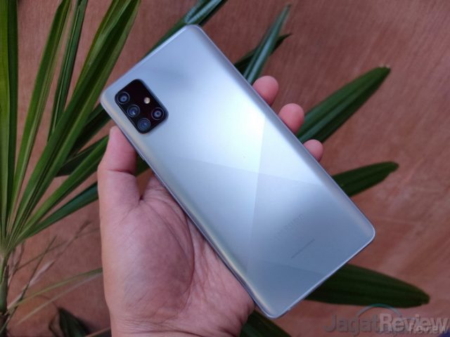 Menjajal Fitur Single Take di Samsung Galaxy A71 Haze Crush Silver 3 Review Single Take Galaxy A71 1