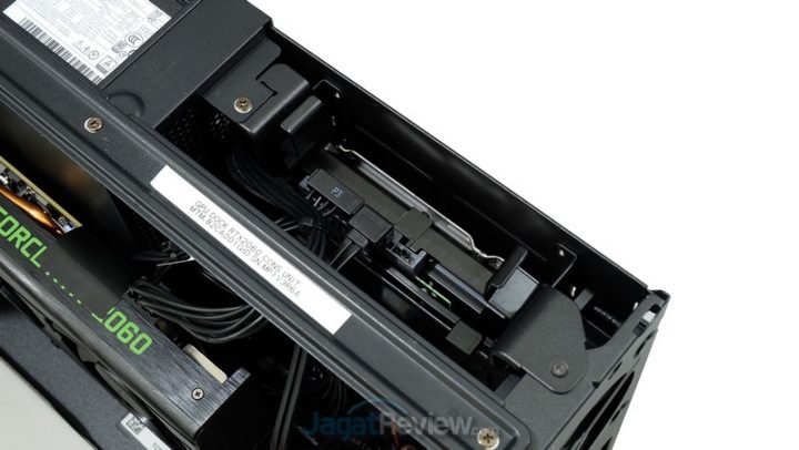 Review Lenovo Legion Y740si: Laptop Super Kencang yang Tipis 12 DSCF3957