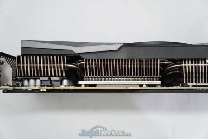 Review MSI GeForce RTX 3070 Gaming X Trio: Kencangnya Bikin Baper! 10 1 FOTO DSC00316