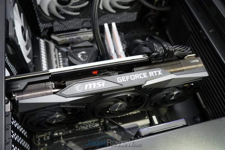 Review MSI GeForce RTX 3070 Gaming X Trio: Kencangnya Bikin Baper! 14 2 FOTO DSC00325