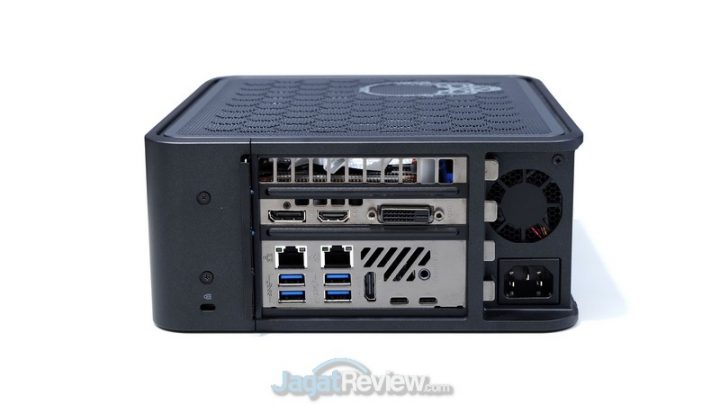 Review Intel NUC 9 Extreme Kit DSCF4282