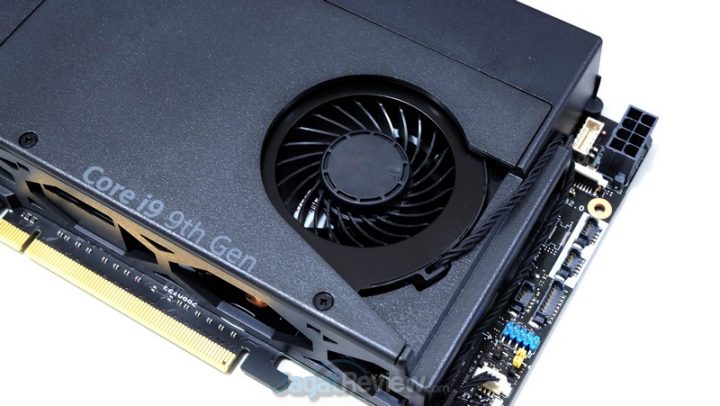 Review Intel NUC 9 Extreme Kit DSCF4325