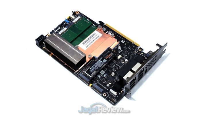 Review Intel NUC 9 Extreme Kit DSCF4336