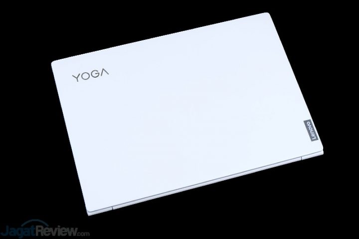 Review Lenovo Yoga Slim 7i Carbon: Super Ringan dan Kencang 5 review Lenovo Yoga Slim 7i Carbon