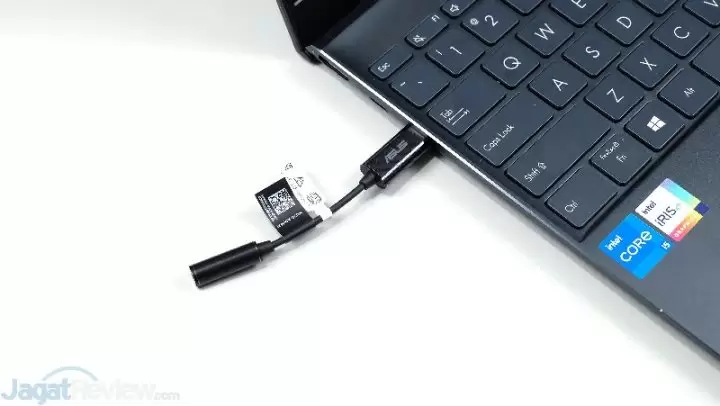 Review Zenbook 14 UX425EA: Laptop Tipis nan Sangar 9 Review ASUS Zenbook UX425EA (1)