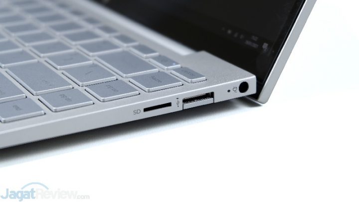 Review HP Envy 13-BA1033TX: Tipis, Elegan & Kencang 10 Review HP Envy 13-BA1033TX