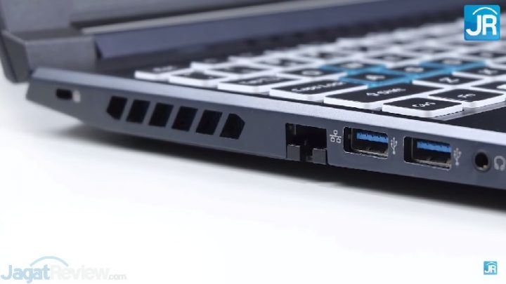 Review Acer Predator Helios 300: Laptop Dingin, Kencang dan Serba Bisa 6 Review Acer Predator Helios 300