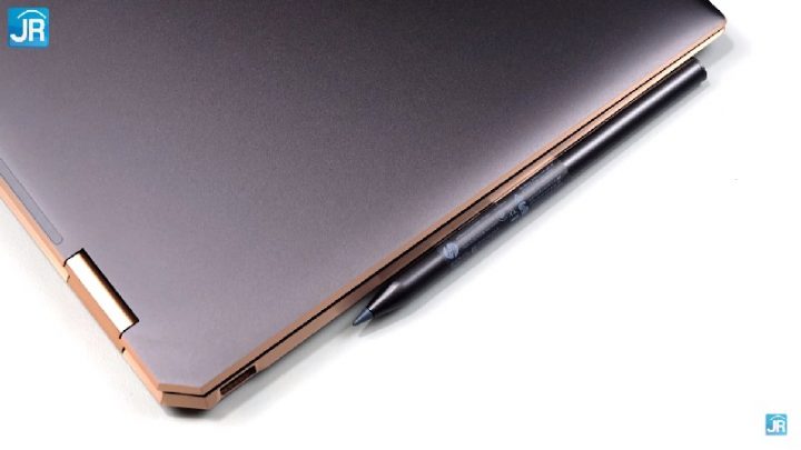 Review HP Spectre x360 14: Laptop Tipis OLED 2-in-1 Terbaik? 15 Review HP Spectre X360