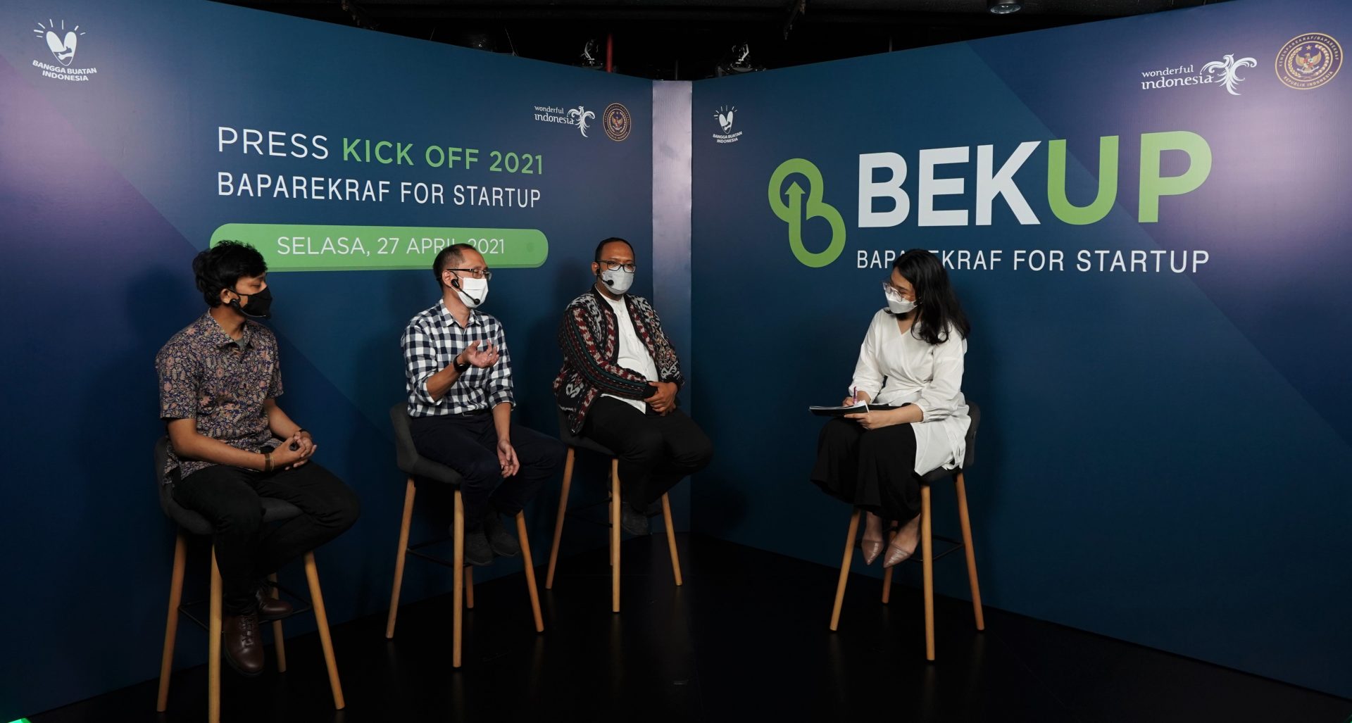 Diskusi Panel