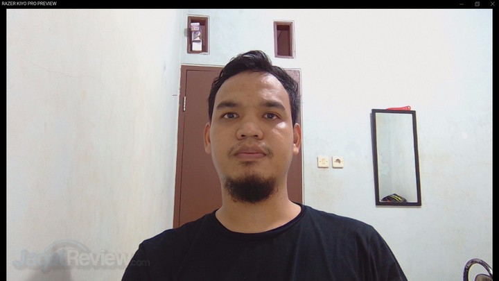 Review Razer Kiyo Pro: Praktis, Gambar Jernih! 7 Screenshot 329