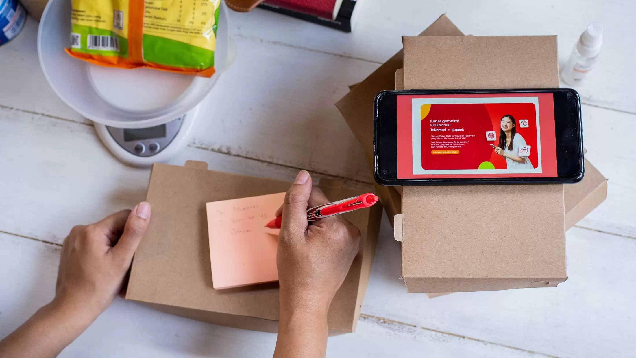 Direct Release: Sinergi Telkomsel dan Gojek Terus Perkuat Produktivitas Mitra UMKM Hadapi Pandemi 34 Sinergi Telkomsel dan Gojek_3