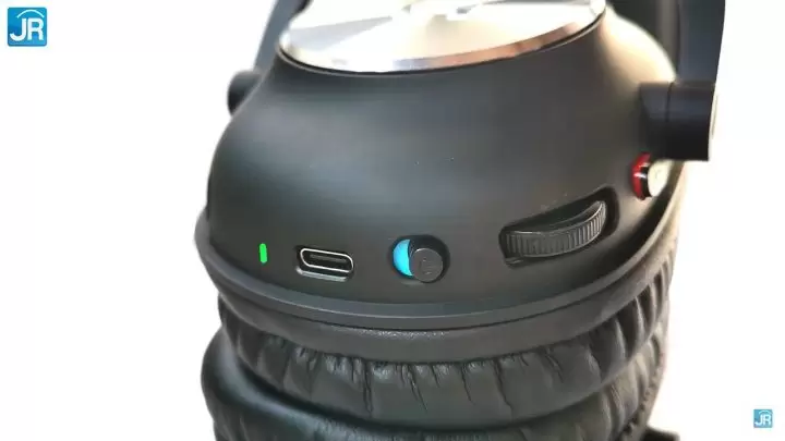 Review Logitech G PRO X: Terbaik! Tanpa Lag untuk Gaming di PC, Konsol Maupun Smartphone 8 review Logitech G Pro X wireless gaming headphone