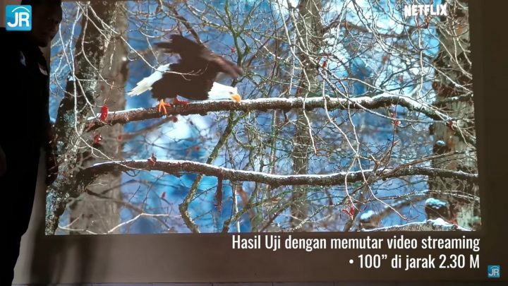 Review Proyekor Gaming 4K TK700STi BenQ + Android Dongle TV BenQ QS01 1 Review Proyekor BenQ 4K TK700STi