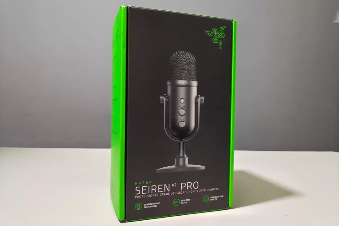 Review Microphone Razer Seiren V2 Pro: Kualitas Profesional, Praktis untuk Para Streamer 1 Review Razer Seiren V2 pro (2)