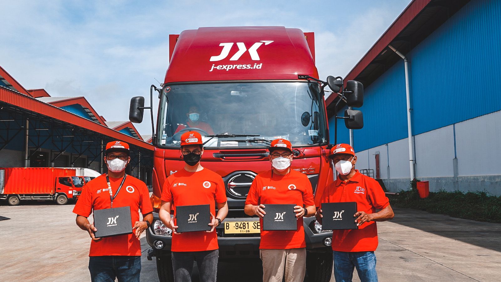 Direct Release: Tingkatkan Layanan Ekspedisi Jalur Darat, J-Express (JX) Indonesia Meremajakan Enam Armada Truk 20 JD.ID JX Express Indonesia