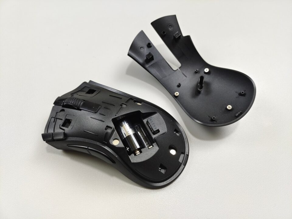 review razer deathadder v2 x hyperspeed (12)