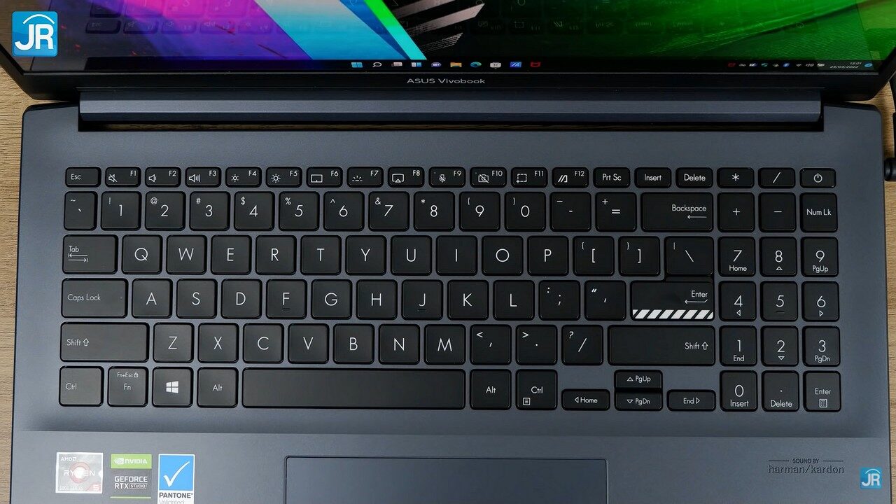 Review ASUS Vivobook Pro 15 OLED M3500