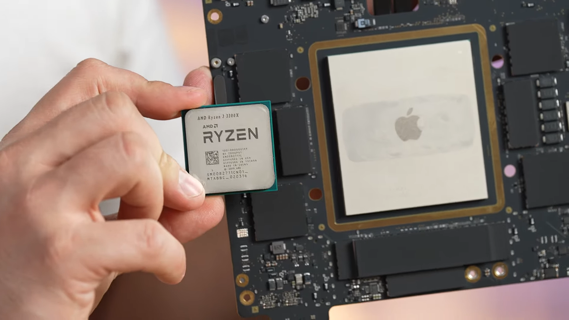 Ukuran Prosesor Apple M1 Ultra, 3x Lebih Besar dari Prosesor PC Umumnya 1 Ukuran prosesor Apple M1 Ultra