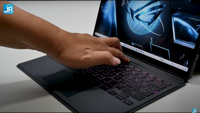 Review ASUS ROG Flow Z13 GZ301:  ASUS ROG Flow Z13 GZ301 14